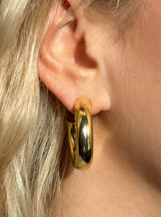 Small Chantal Hoops