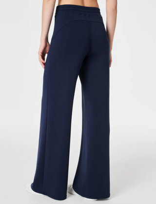 Air Essentials Wide Leg Pant