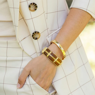 Cleopatra Oval Hinged Bangle