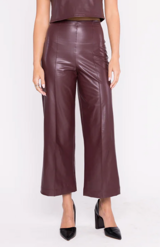 Straight Leg Pant - Cropped