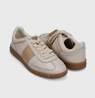 Palila Sneaker