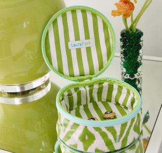 Round Jewelry Case