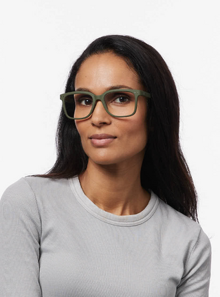 Reading Glasses - L